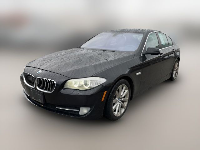 2013 BMW 5 Series 528i xDrive