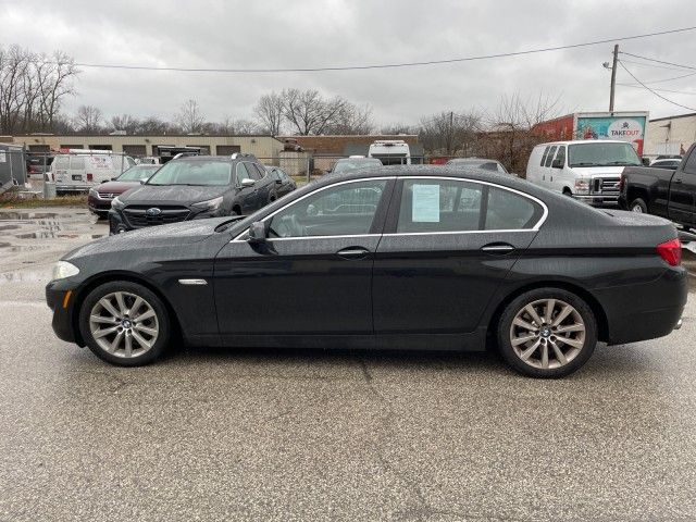 2013 BMW 5 Series 528i xDrive