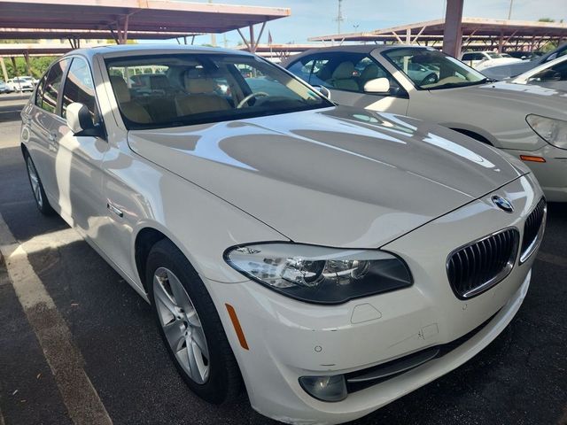 2013 BMW 5 Series 528i xDrive