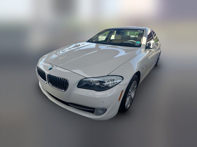 2013 BMW 5 Series 528i xDrive