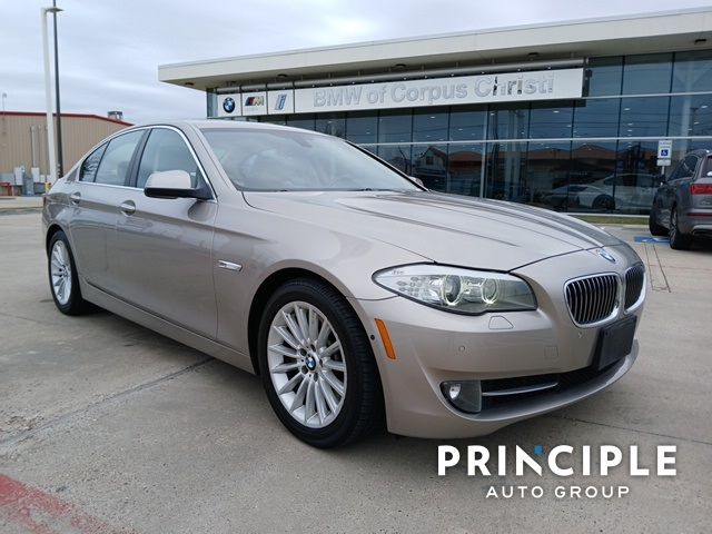 2013 BMW 5 Series 535i