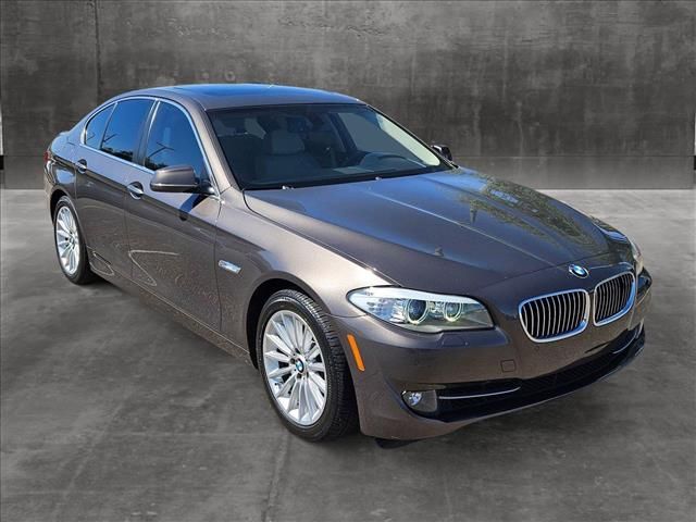 2013 BMW 5 Series 535i