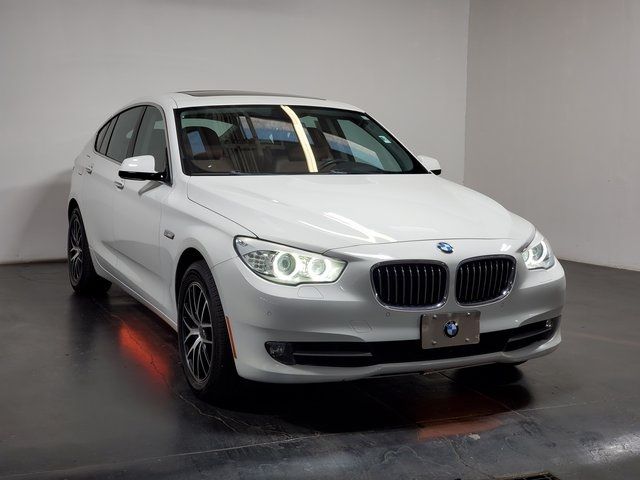 2013 BMW 5 Series Gran Turismo 535i xDrive