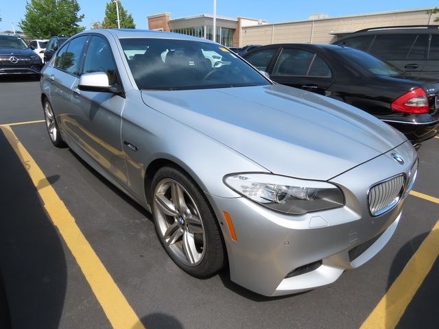 2013 BMW 5 Series 550i