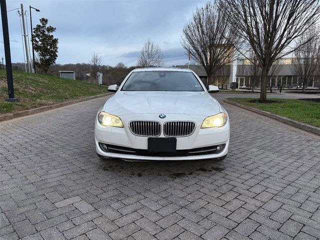 2013 BMW 5 Series 550i