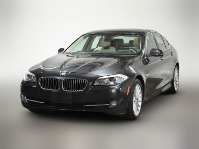 2013 BMW 5 Series 550i xDrive