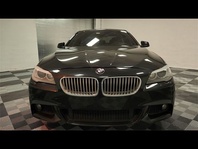 2013 BMW 5 Series 550i xDrive