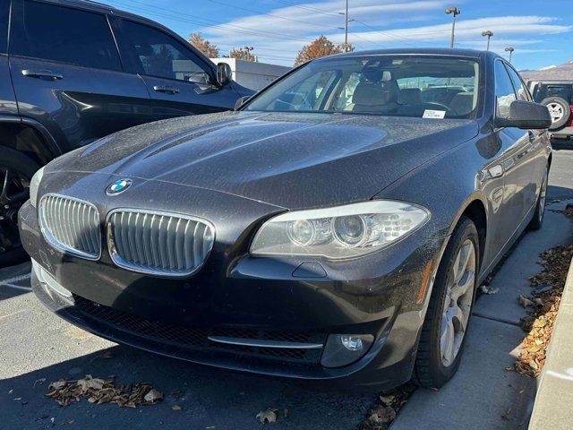 2013 BMW 5 Series 550i xDrive