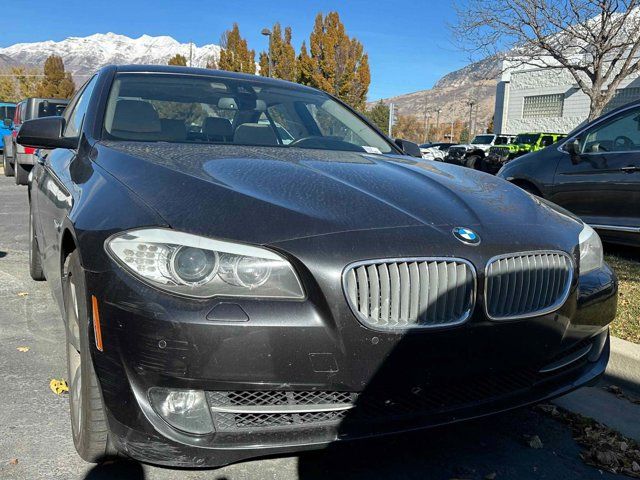 2013 BMW 5 Series 550i xDrive