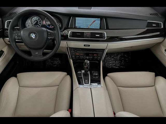 2013 BMW 5 Series Gran Turismo 535i