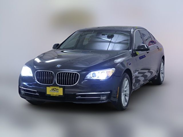 2013 BMW 7 Series 740Li xDrive