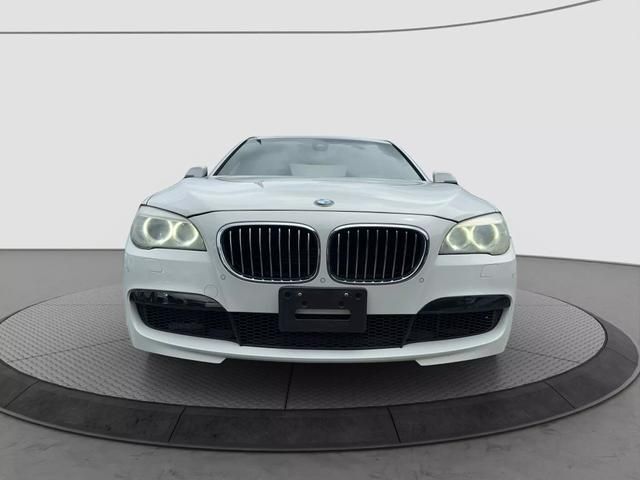 2013 BMW 7 Series 750Li xDrive