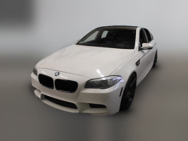2013 BMW M5 Base