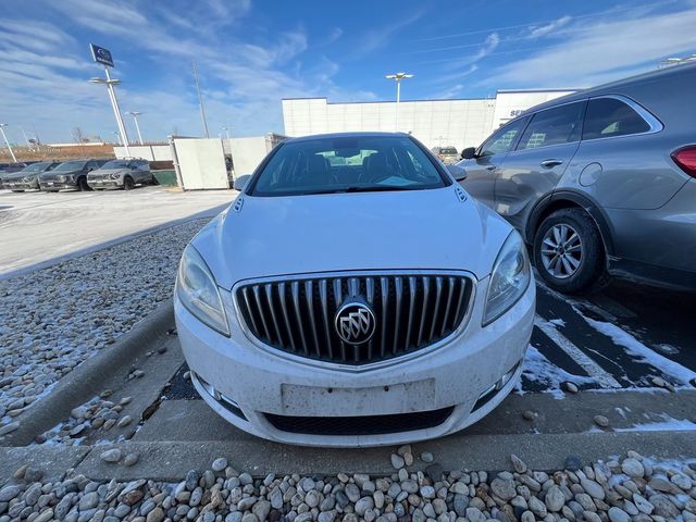 2013 Buick Verano Base