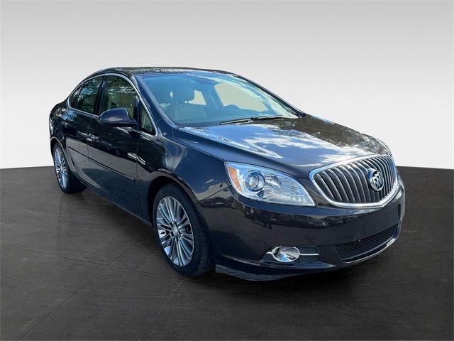 2013 Buick Verano Leather Group