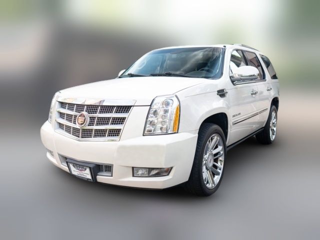 2013 Cadillac Escalade Platinum Edition