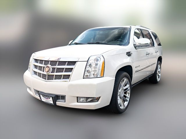 2013 Cadillac Escalade Platinum Edition
