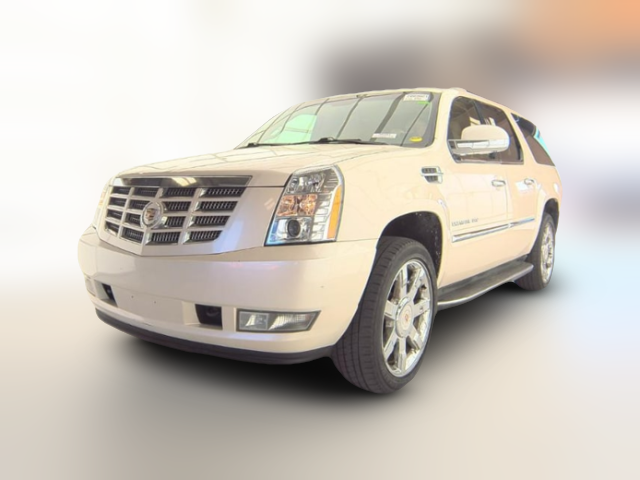 2013 Cadillac Escalade ESV Luxury