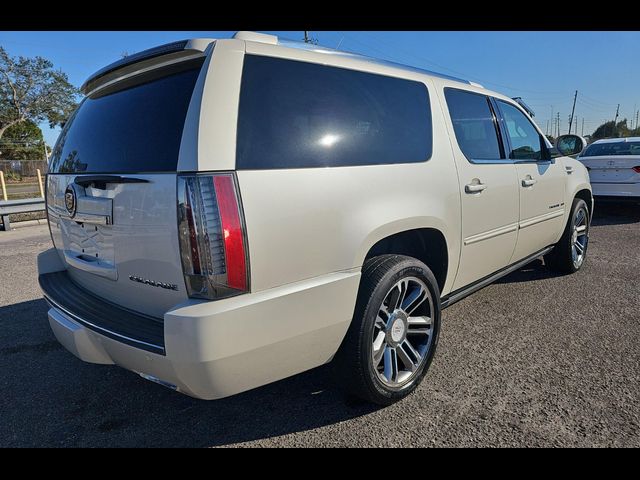 2013 Cadillac Escalade ESV Premium