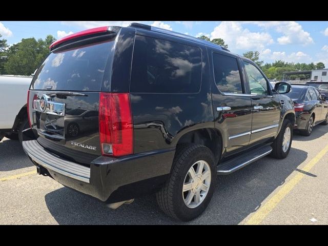 2013 Cadillac Escalade Base
