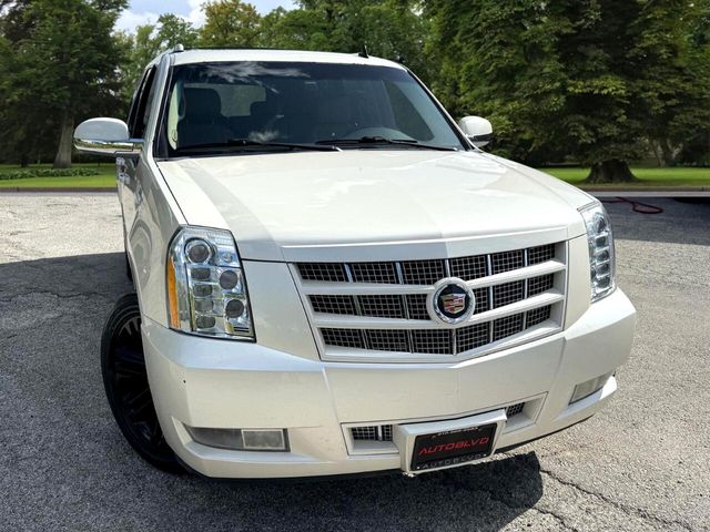 2013 Cadillac Escalade ESV Premium