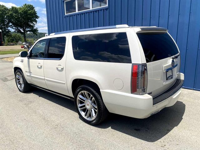 2013 Cadillac Escalade ESV Premium