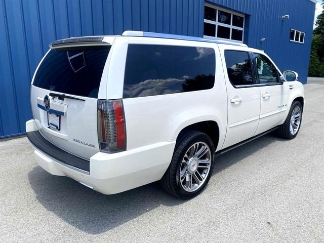 2013 Cadillac Escalade ESV Premium