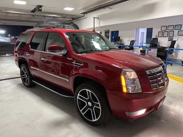 2013 Cadillac Escalade Luxury