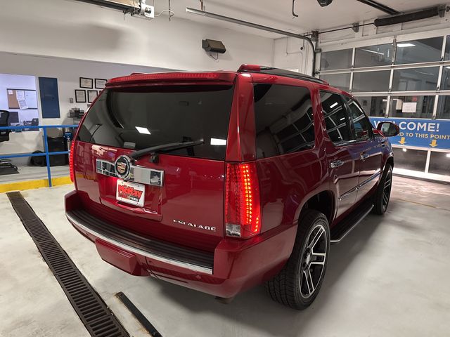 2013 Cadillac Escalade Luxury