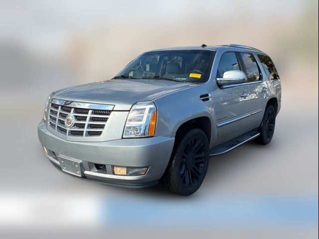 2013 Cadillac Escalade Luxury