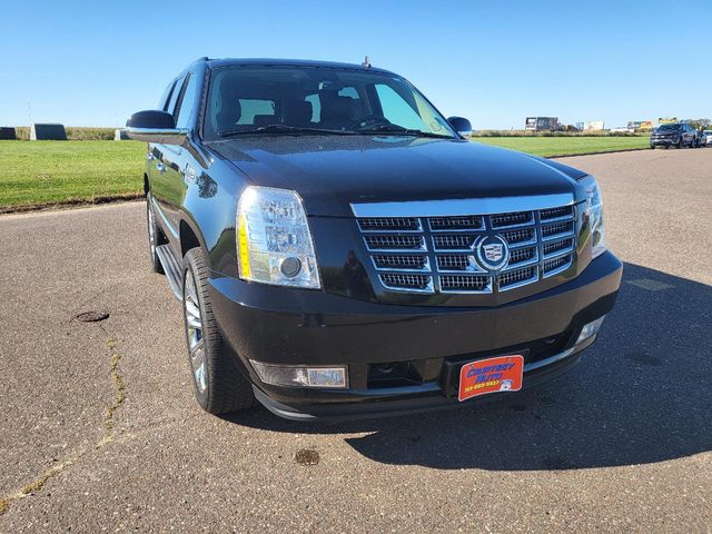 2013 Cadillac Escalade Luxury