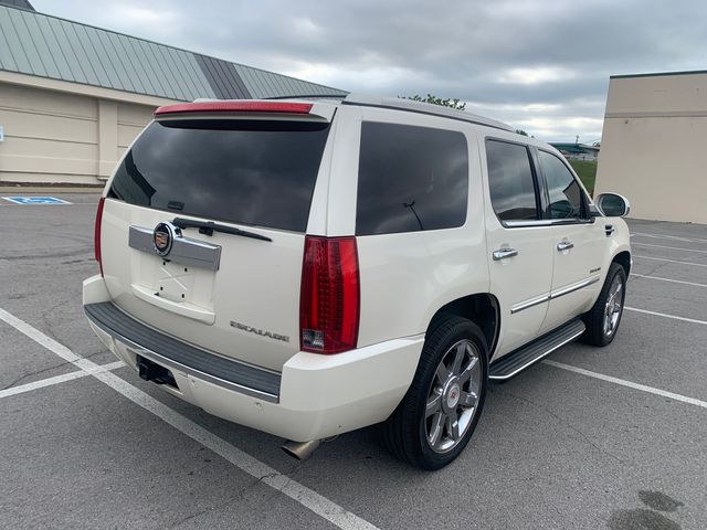 2013 Cadillac Escalade Luxury