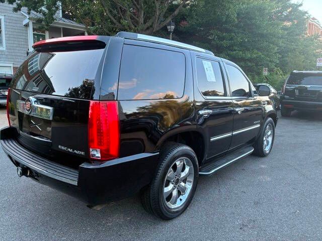 2013 Cadillac Escalade Luxury