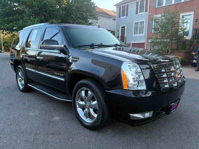 2013 Cadillac Escalade Luxury