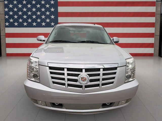2013 Cadillac Escalade Luxury