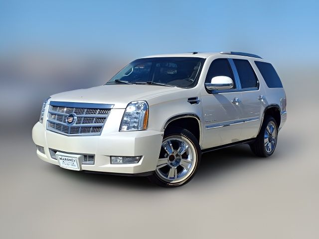 2013 Cadillac Escalade Platinum Edition