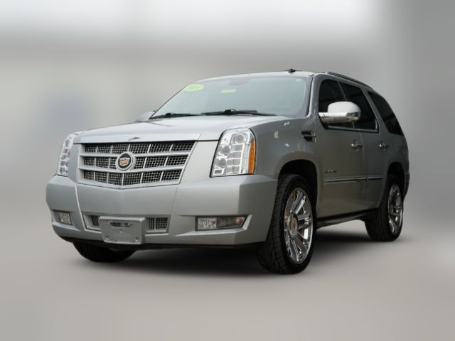 2013 Cadillac Escalade Platinum Edition