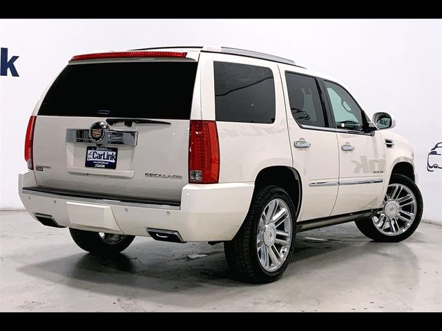 2013 Cadillac Escalade Platinum Edition