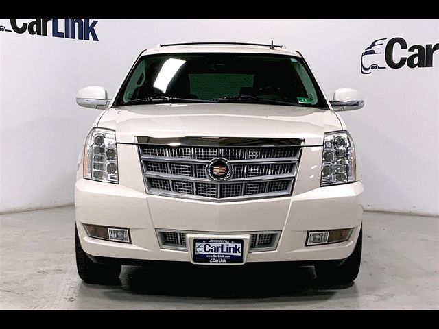 2013 Cadillac Escalade Platinum Edition