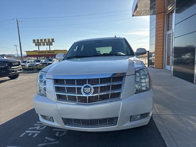 2013 Cadillac Escalade Platinum Edition