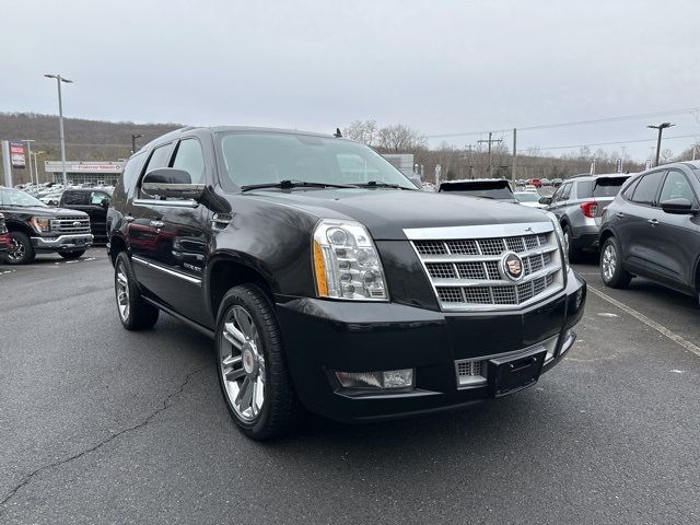 2013 Cadillac Escalade Platinum Edition