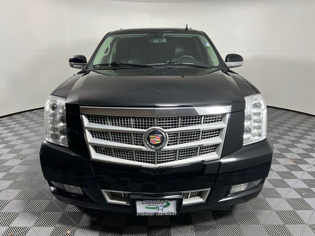 2013 Cadillac Escalade Platinum Edition