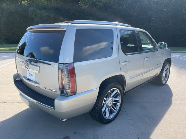 2013 Cadillac Escalade Premium