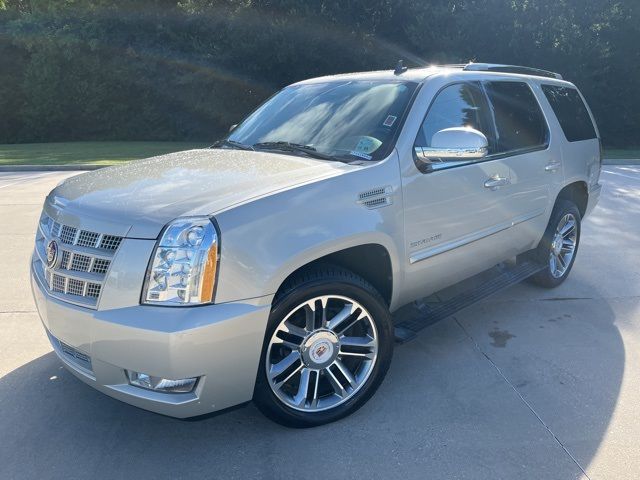 2013 Cadillac Escalade Premium