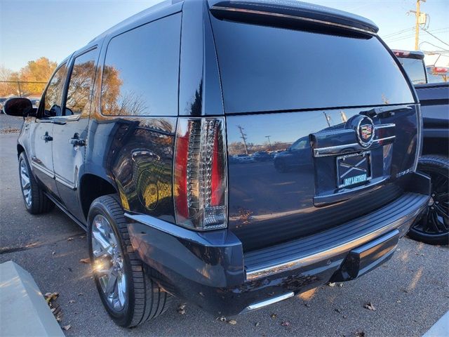 2013 Cadillac Escalade Premium