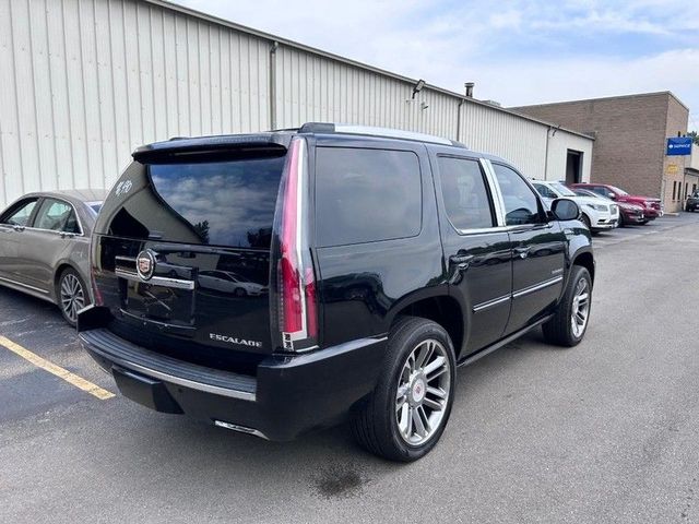 2013 Cadillac Escalade Premium