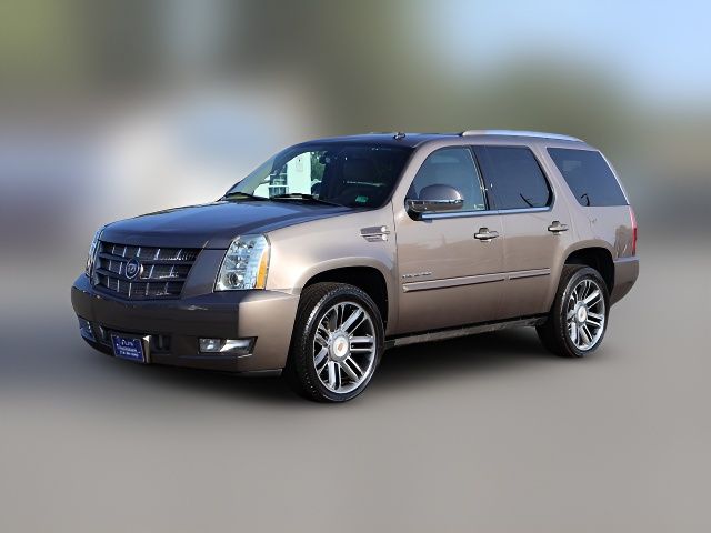 2013 Cadillac Escalade Premium