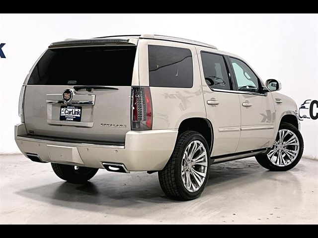 2013 Cadillac Escalade Premium