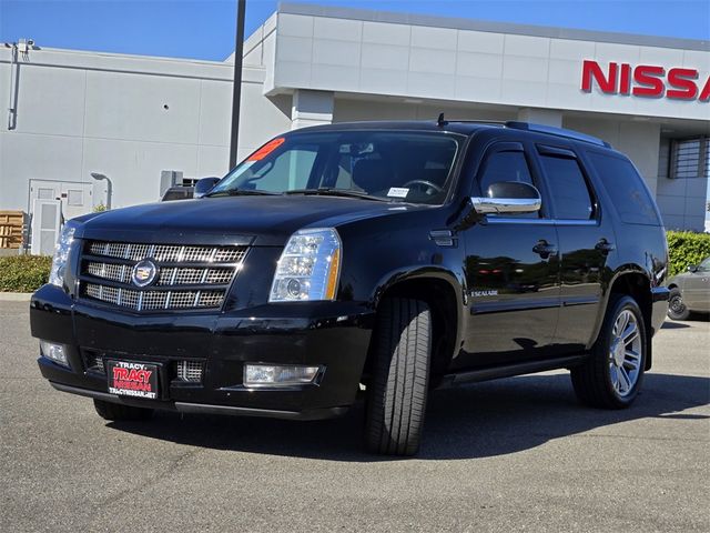 2013 Cadillac Escalade Premium