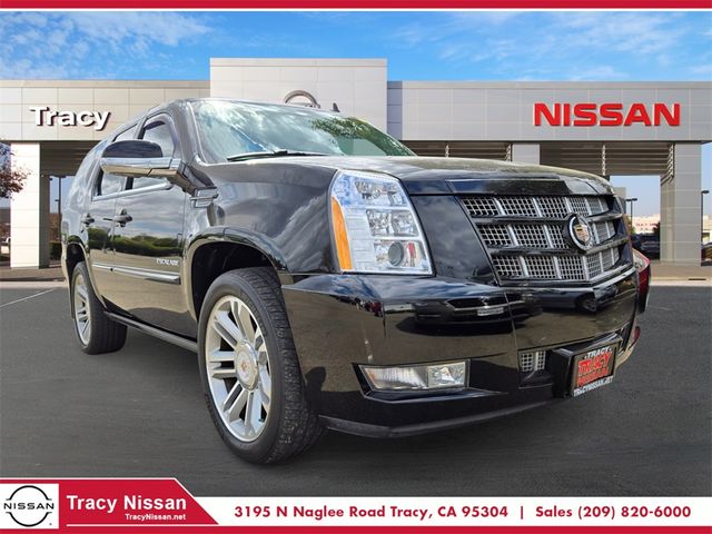 2013 Cadillac Escalade Premium